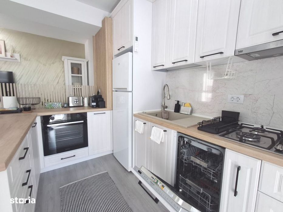 Apartament 3 camere de inchiriat – Decomandat, Superlux, Electropute
