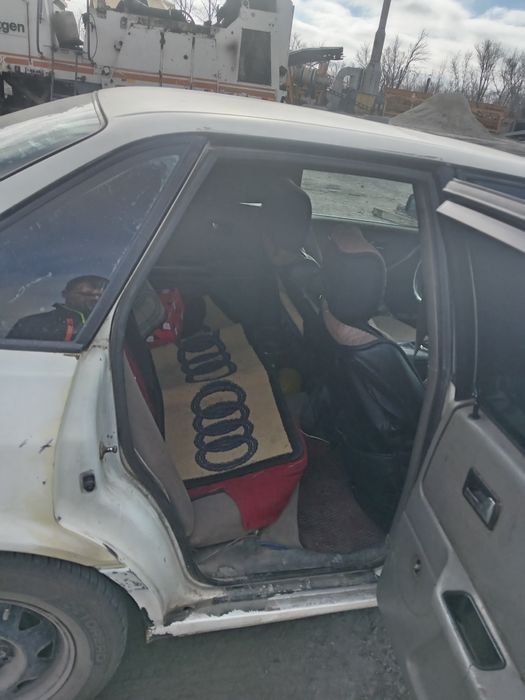 Продам ауди 80 б3