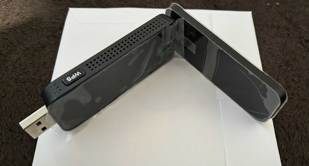 Adaptor Wireless TP LINK  AC1300 - Nou