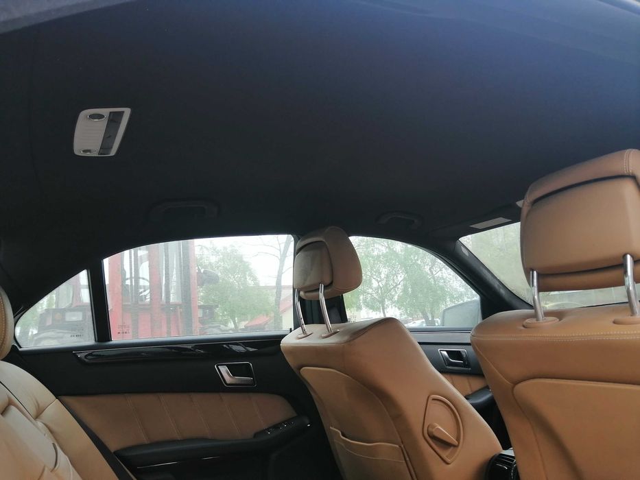 Dezmembram Mercedes E220