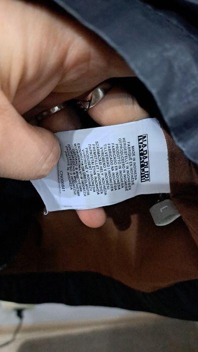 Пролетно яке NAPAPIJRI