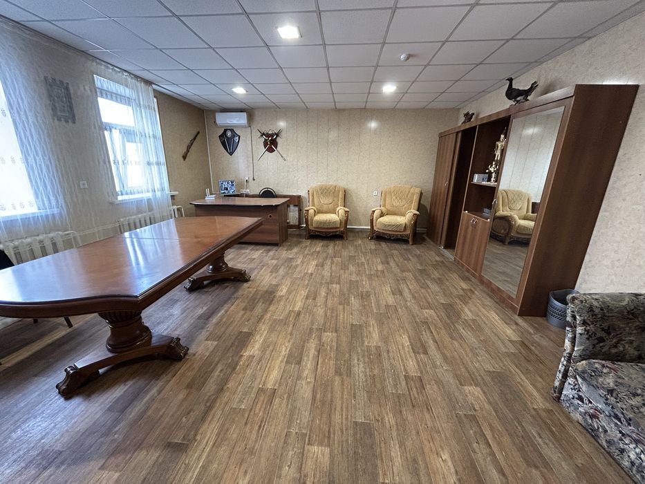 Офис в аренду. 3 кабинета