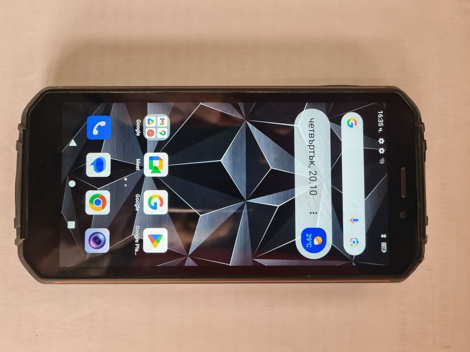 Удароустойчиви и влагоустойчиви телефони