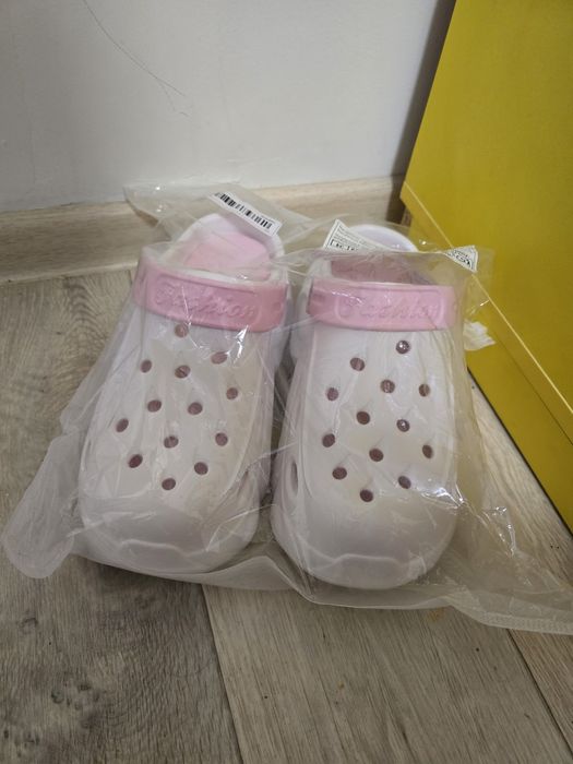 Кроксы летние перфорированные 37-38рр