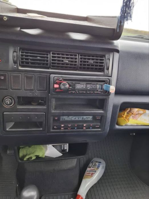 VOLKSWAGEN Caravelle 2000 — imagine 4