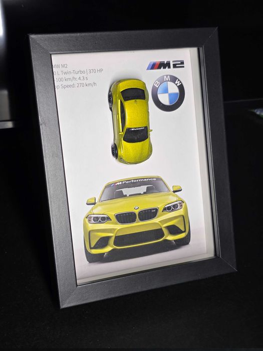 Tablou decorativ BMW M2 2016 – Galben | 20 × 15 cm