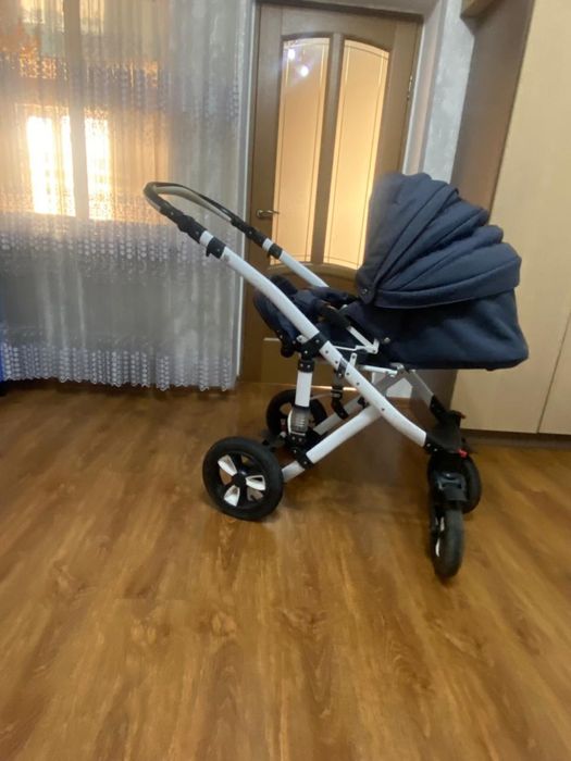 Продам коляску.
