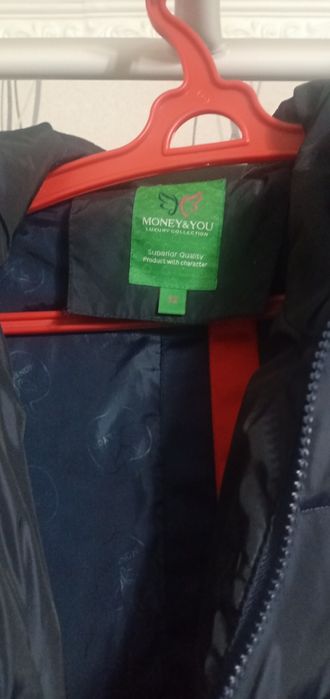 Продам пуховик 50 размер