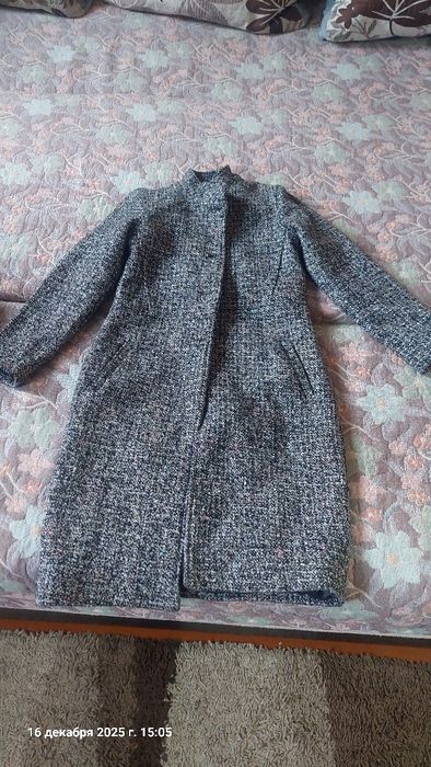 Куртки пальто отдам