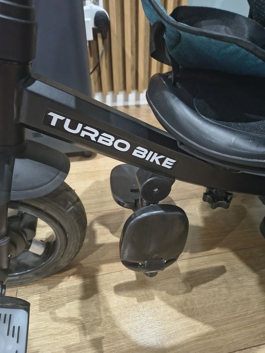 Vând tricicleta turbo bike