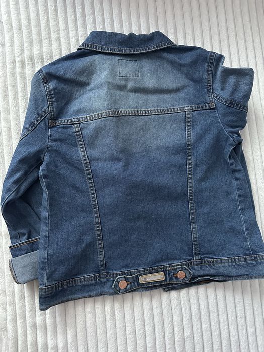 Geaca blugi Stradivarius