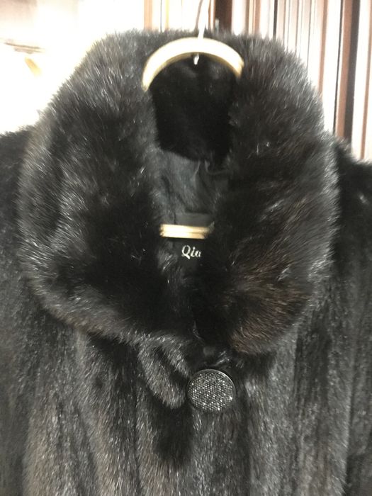 Продам Норковую шубу