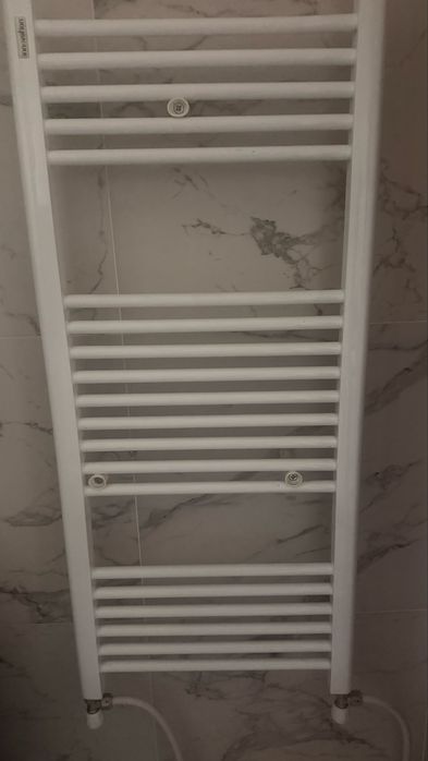 Пелетна камина Прити 13+4kw задно с радиаторите