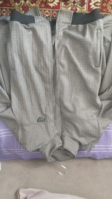 Продается спартивка верх/низ горад тараз:)