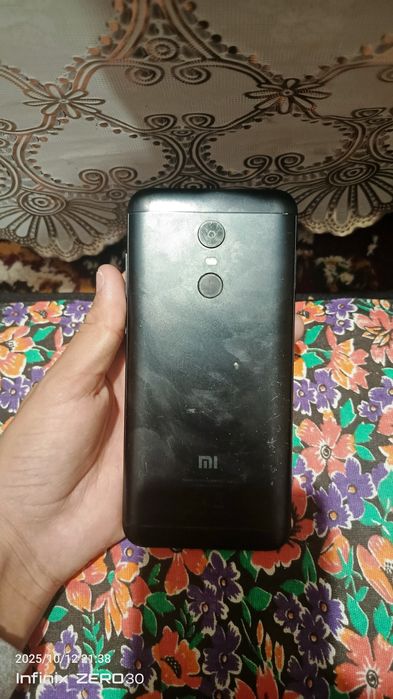 redmi ekran singan holos