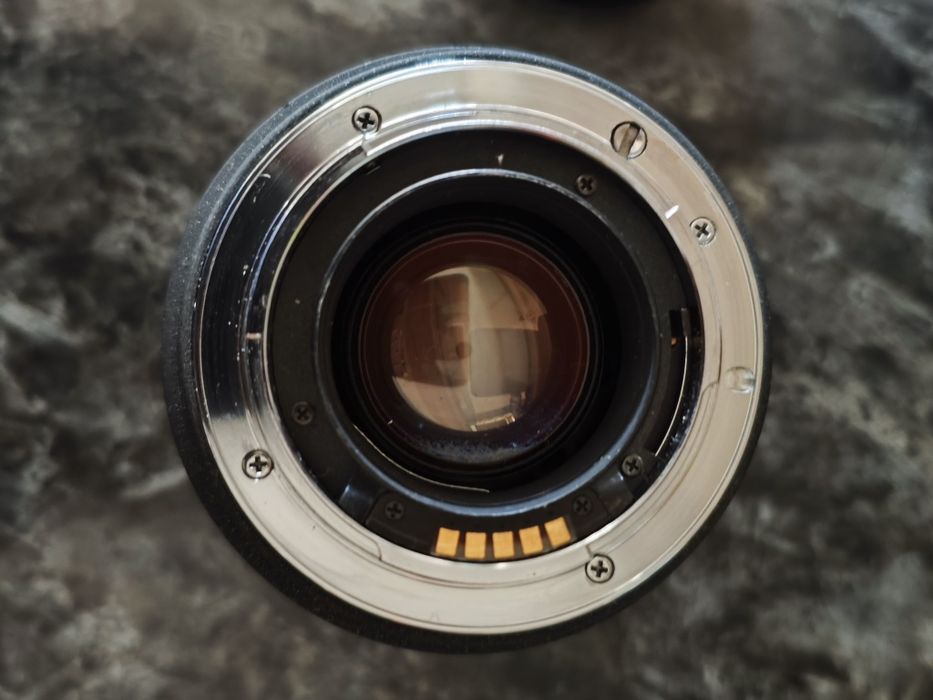 Sigma f/2.8 Camera Lenses 28-70mm Focal