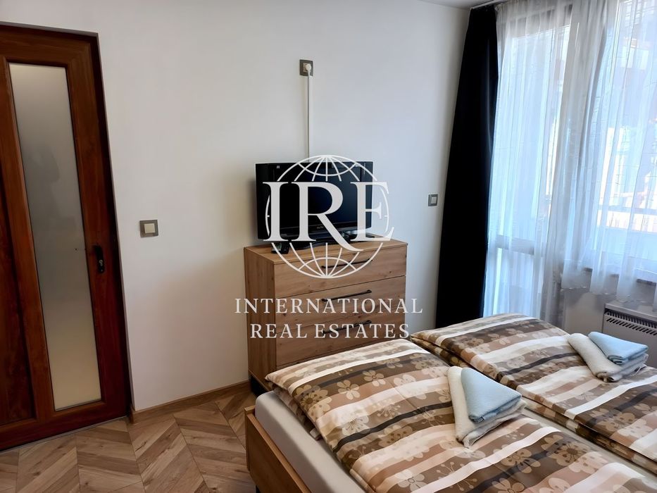 Продава се Тристаен апартамент в Варна, Лятно кино Тракия - 115 кв.м за 2079 €/кв.м - Снимка #11