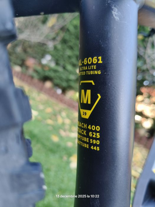 Vând bicicleta electrica Bergamont