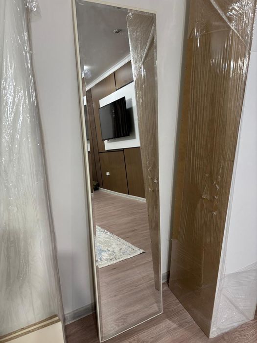 Зеркало настенное