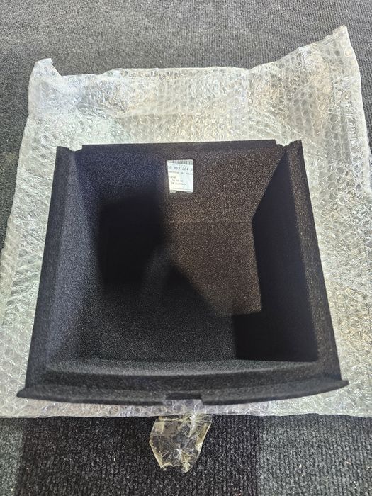 sertar depozitare cotiera nou original volkswagen touareg 7l 

cod oe: