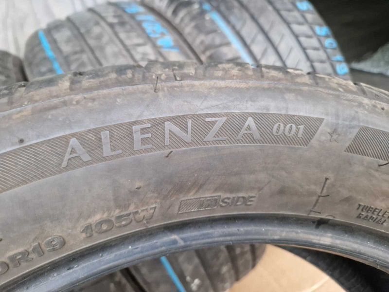 4 Bridgestone R19 245/50
летни гуми
DOT3518