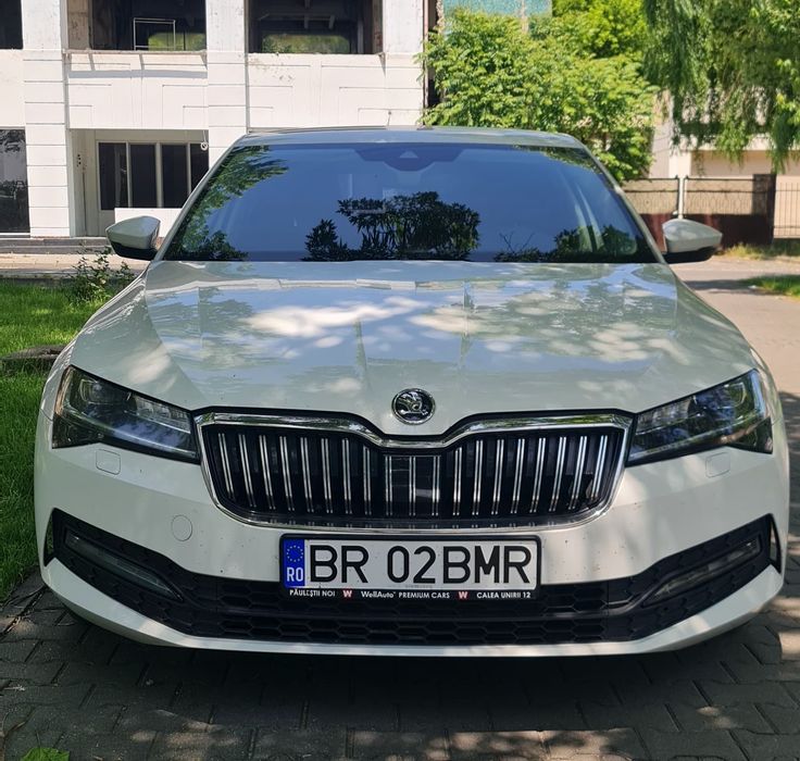 Vand/Dau la schimb Skoda super