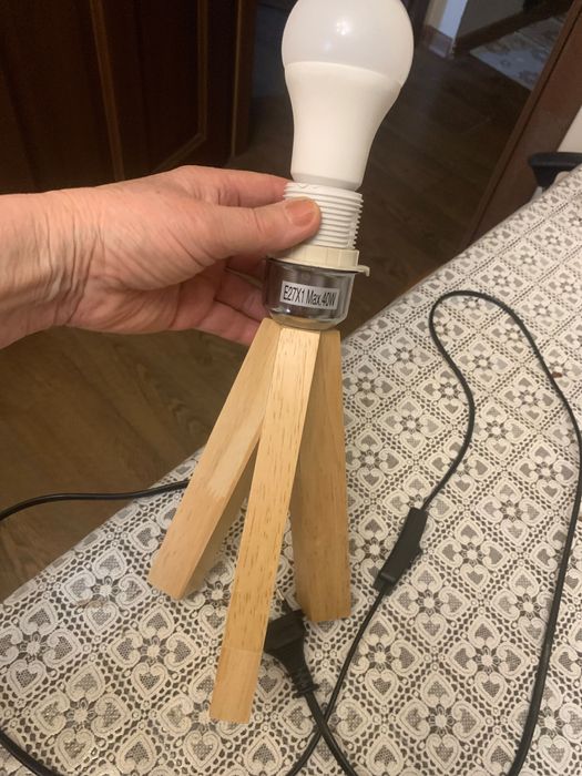 Лампа настольная переноска