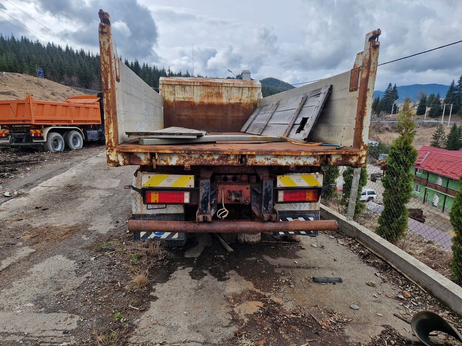 Vînd stayer sau dezmembrez.