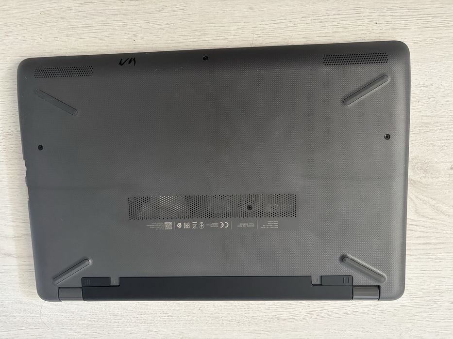 Laptop HP 255 G6