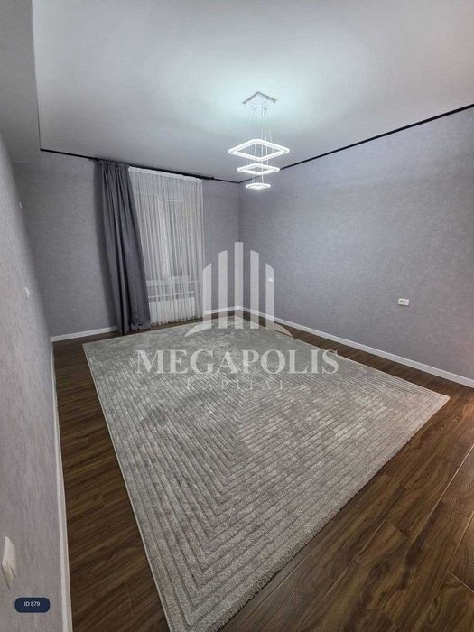 Buxoro, Eski stadiondan 3 xonali kvartira arzon narxda sotiladi.  №879