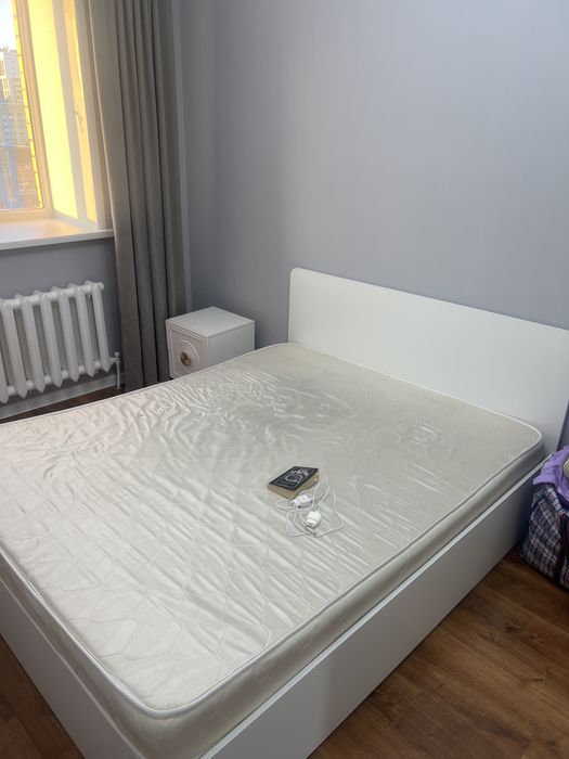 Кровать двухспальная