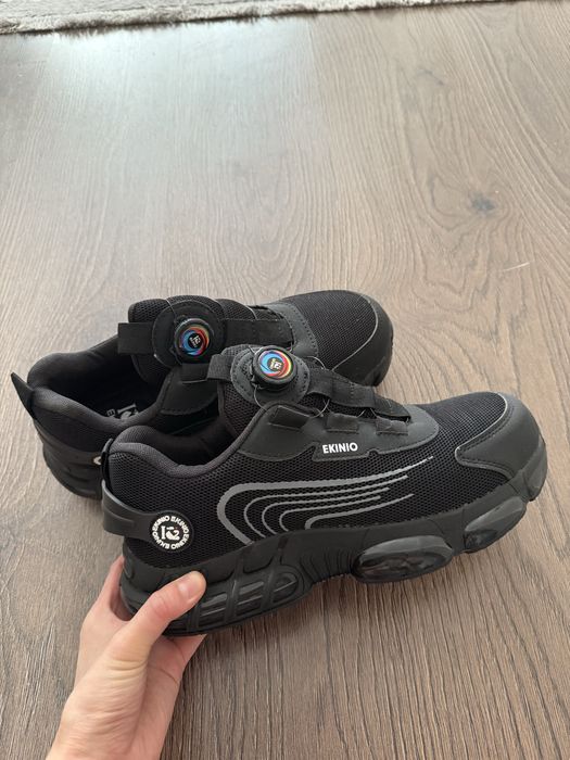 Спец обувь 44 размера защитктой