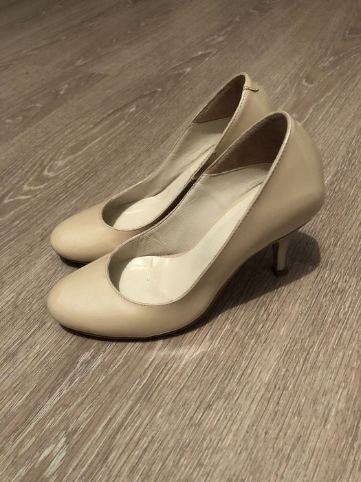 Pantofi cu toc nr.31