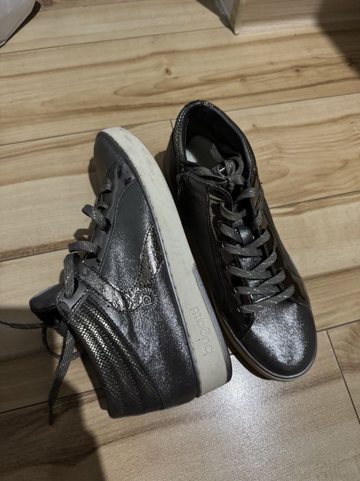 Женские кеды Bugatti