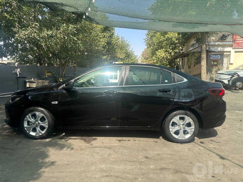 shevrolet onix premier 2 turbo