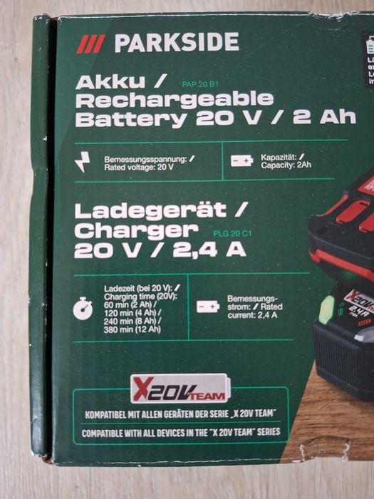 Set baterie 20 V 2 Ah PAP 20 B1 si incarcator 2,4 Ah PLG 20 C1 Parkside