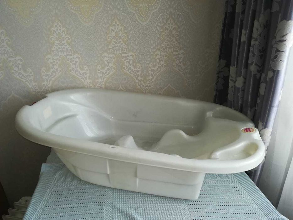 СРОЧНО продам ванночку 3000 тг
