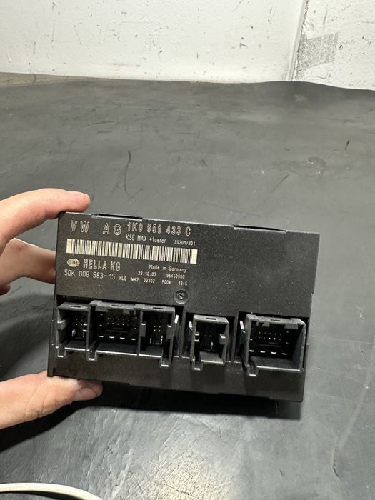 Modul calculator confort Volkswagen Vw Touran Caddy  1K0959433C