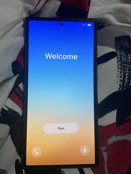 Samsung Galaxy S24 Ultra 256GB / 12GB RAM Titanium Gray — Като НОВ + Кабел и Калъф