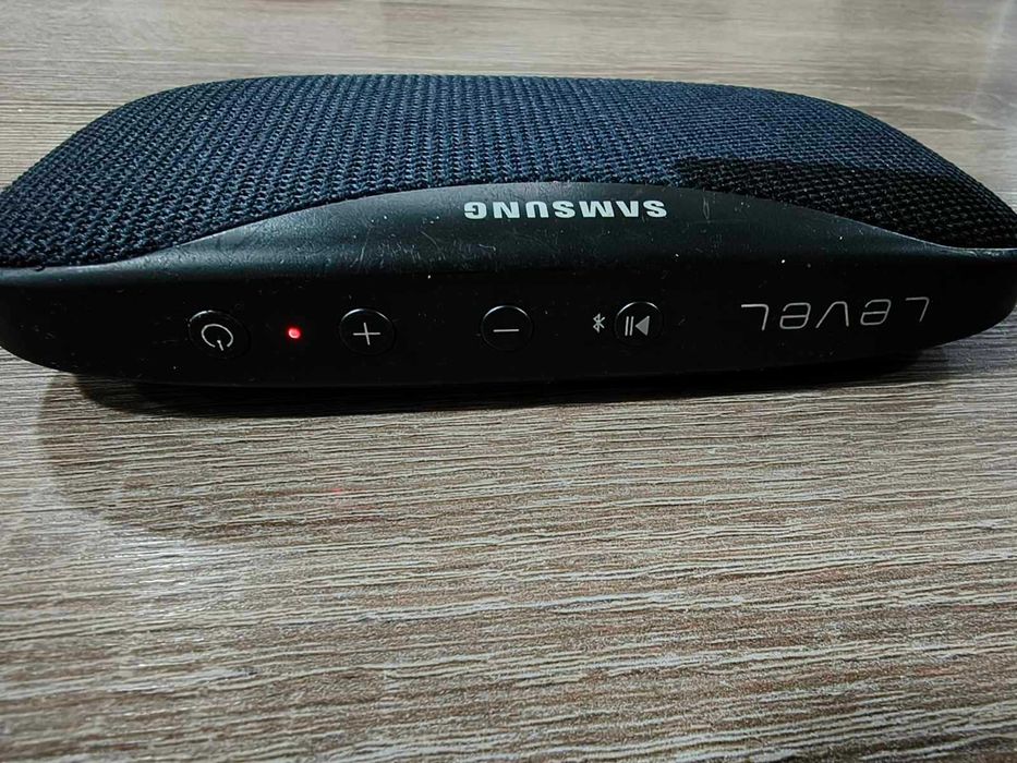 Колона Samsung Level Box Slim,С Bluetooth. 2600mAh, Черен