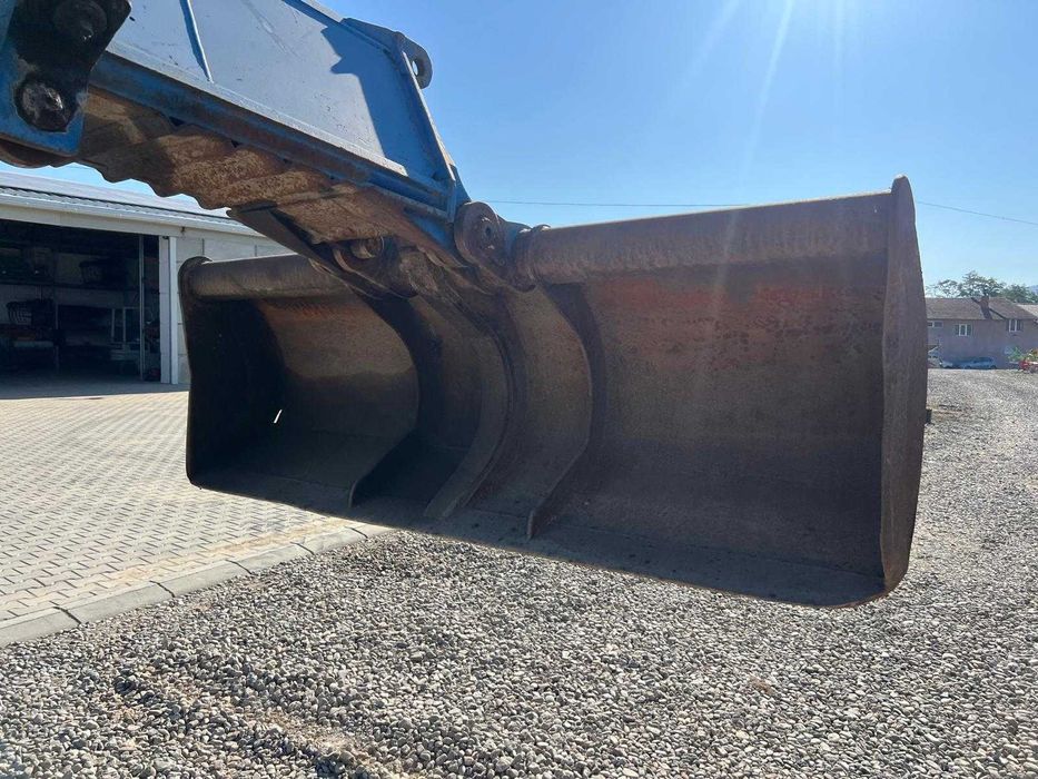 Багер с въртящо се телескопично рамо EWK – 20 тона, 152 к.с. + Видео