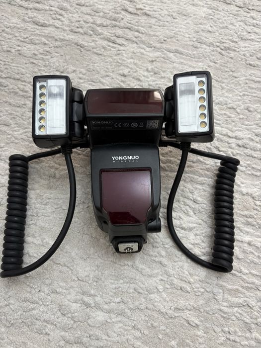 Биполярная вспышка Youngnuo