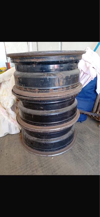 Продам штампы камри 30.