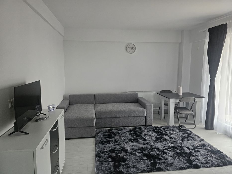 Vînd apartament Otopeni Bloc nou și parcare