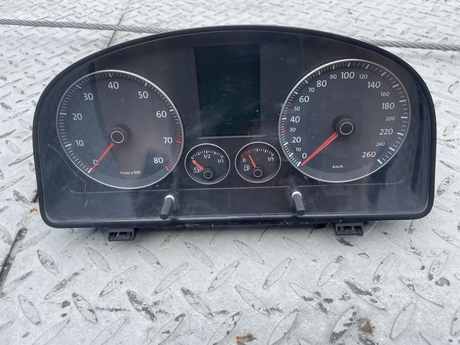 Километраж за Vw Touran 1.4TSI Ecofuel 2009г