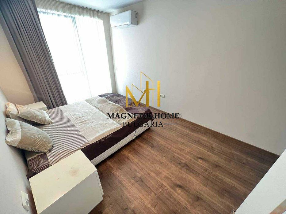 Дава се под наем Двустаен апартамент в Бургас, Център - 65 кв.м за 612 € - Снимка #1