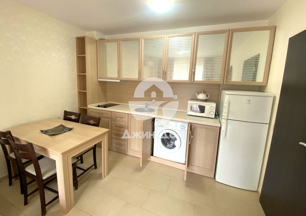 Продава се Двустаен апартамент в к.к. Слънчев бряг - 44 кв.м за 1841 €/кв.м - Снимка #1