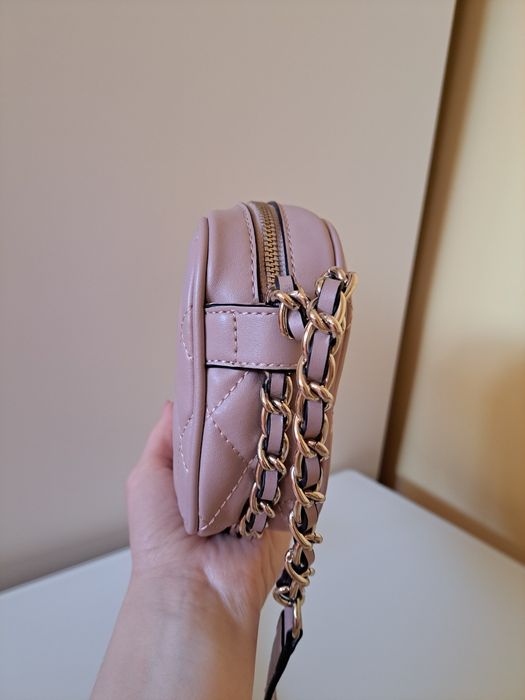 Дамска чанта Sweet Candy Guess