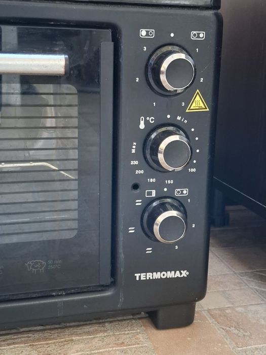 Малка фурна/печка с котлони