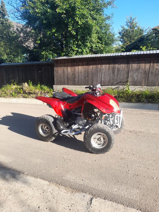 Vând atv 300 în stare foarte bună
